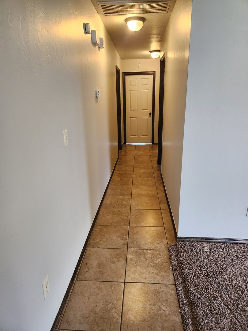 3br 2ba Duplex with 2 car garage! – photo 4