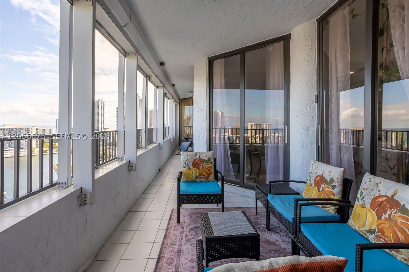 300 Three Islands Blvd – photo 4