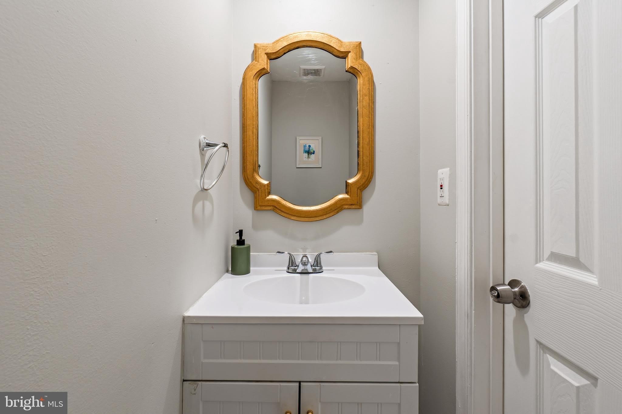 224 MALCOLM X Avenue SE – photo 5