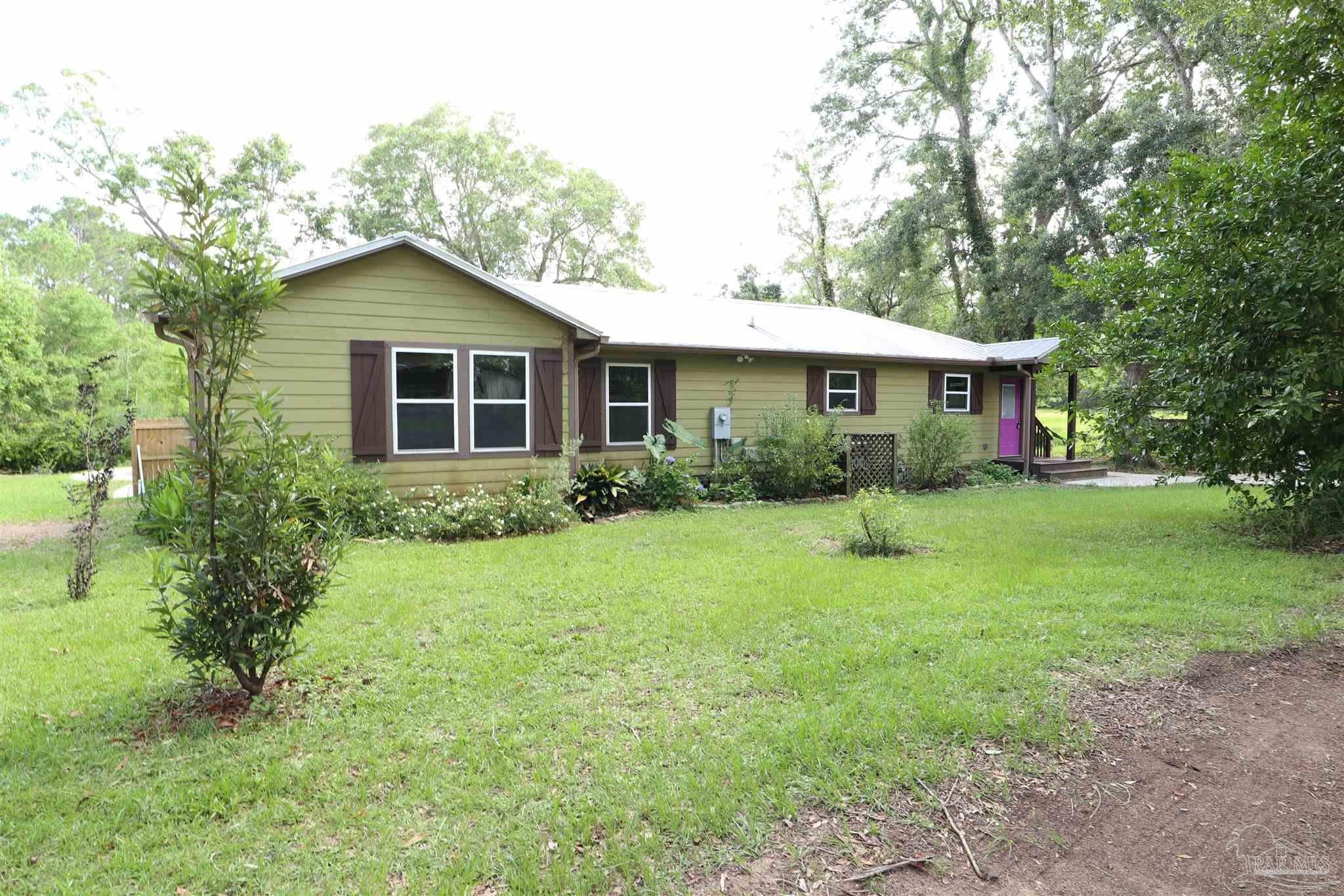 1381 W Roberts Rd – photo 2