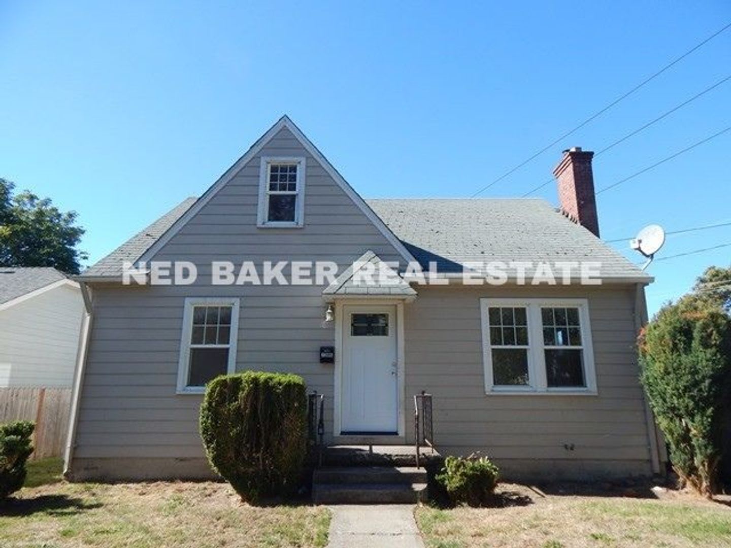 4Bd 1Ba Two Story Home For Viewing – photo 1