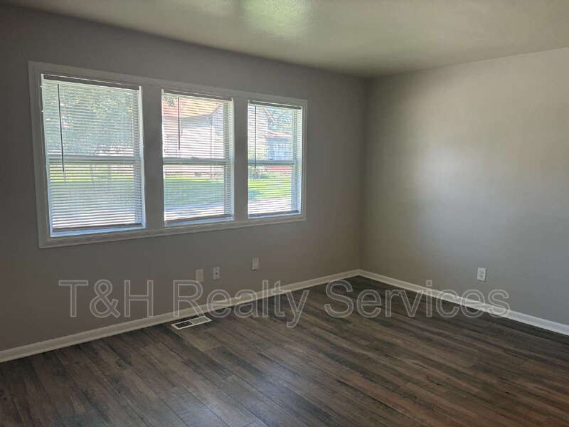 203 South Starter Street – photo 5
