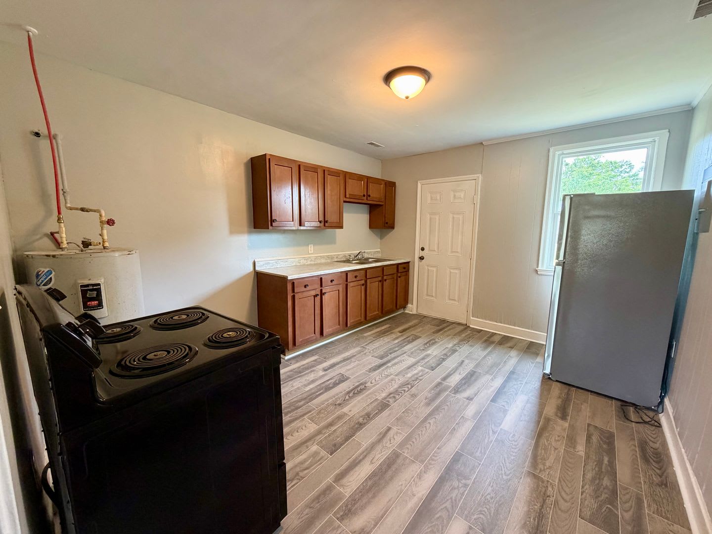 714 A – photo 2