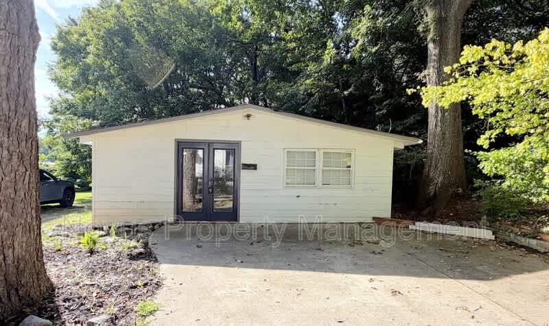 328 "B" Maple Street – photo 3