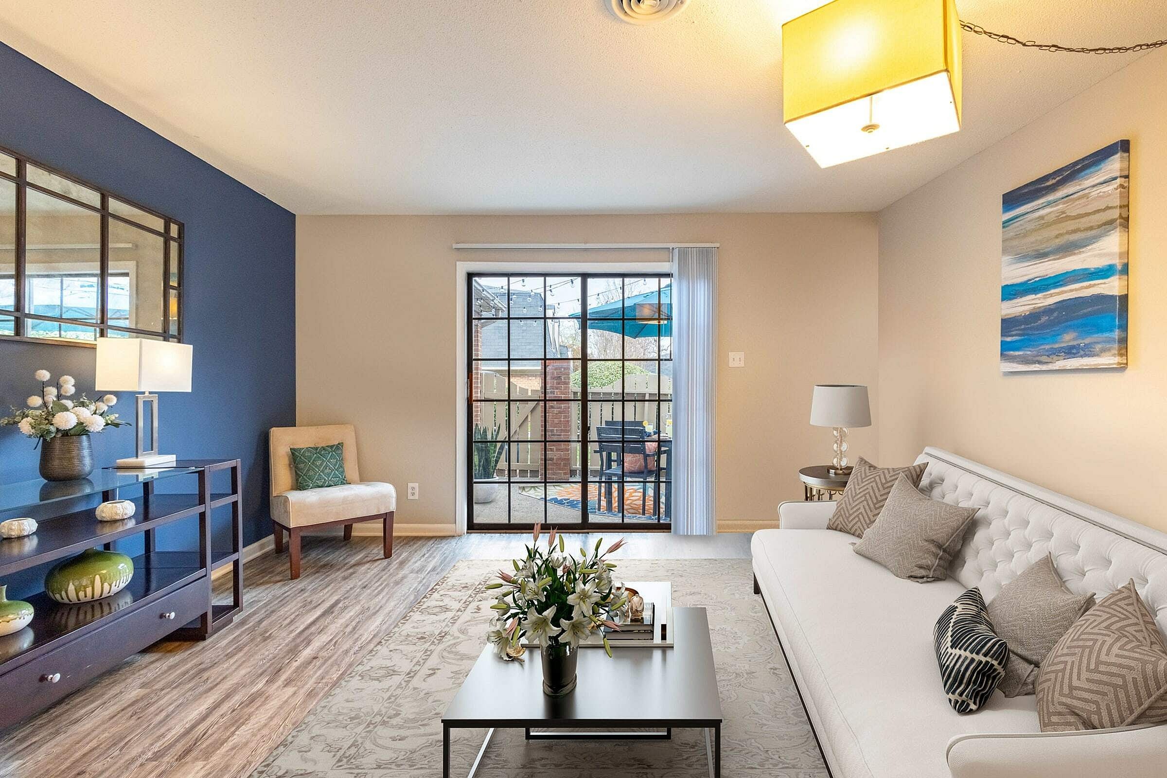Four Seasons Townhomes – photo 1