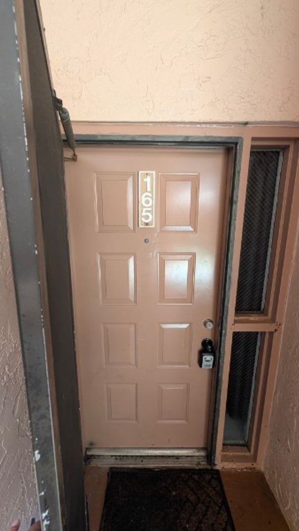 Stunning 3 bedroom 2 bathroom unit available now at Optima Village – photo 3