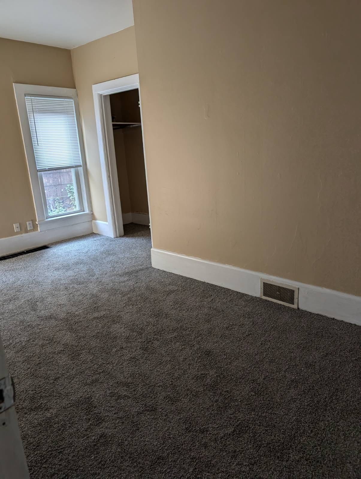 1508 S Linden Ave – photo 2