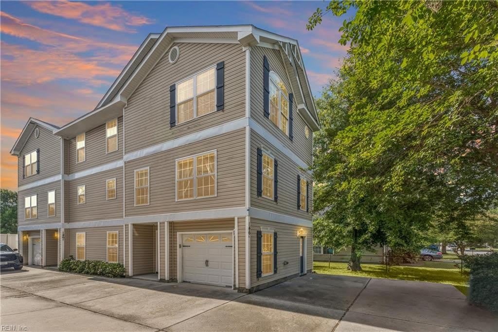 146 S Kentucky Avenue – photo 1