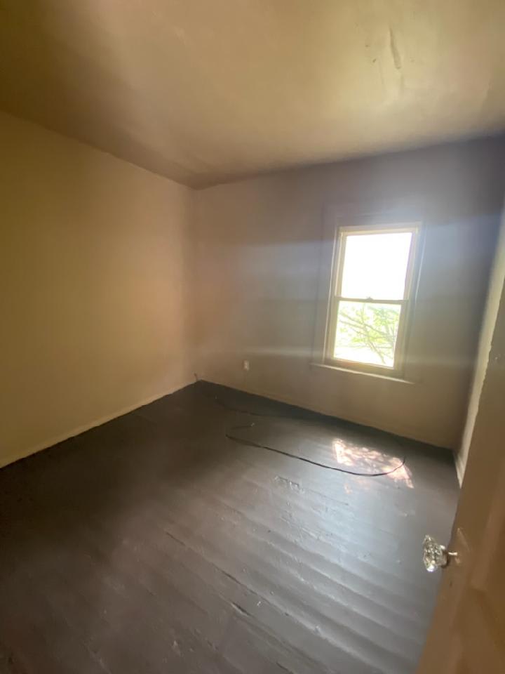 736 New Castle Avenue – photo 3