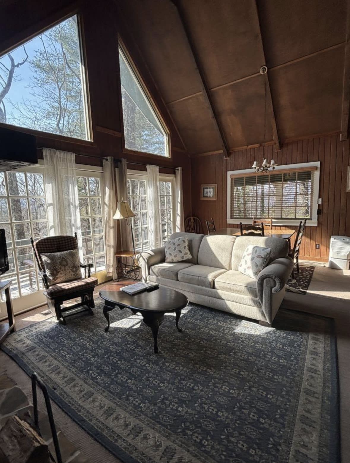 490 Chalet Village Dr – photo 3