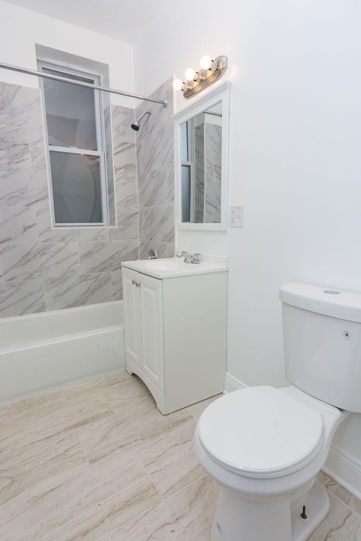 848 West 61st St. – photo 3