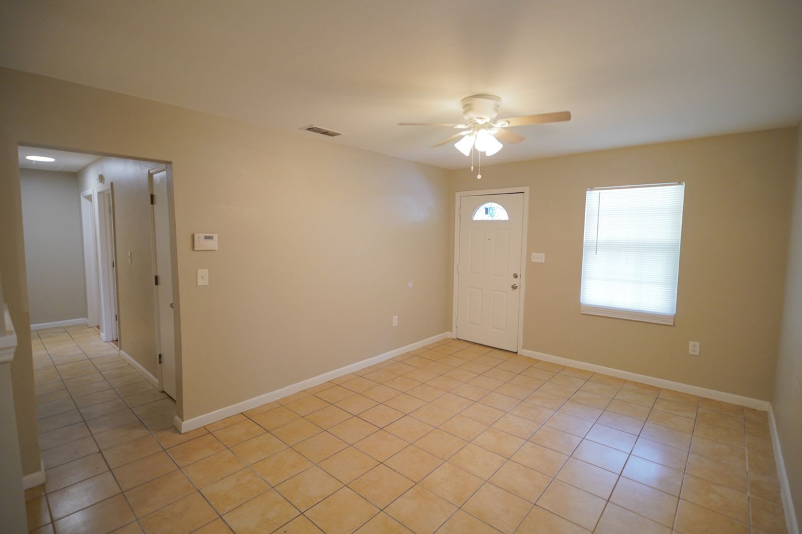 3 Bed / 2 Full Bath Home off Orange Ave – photo 3