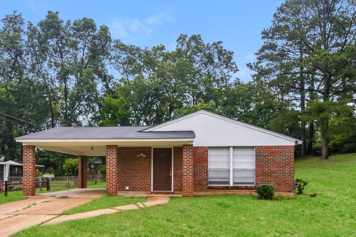 126 Magnolia Drive – photo 1
