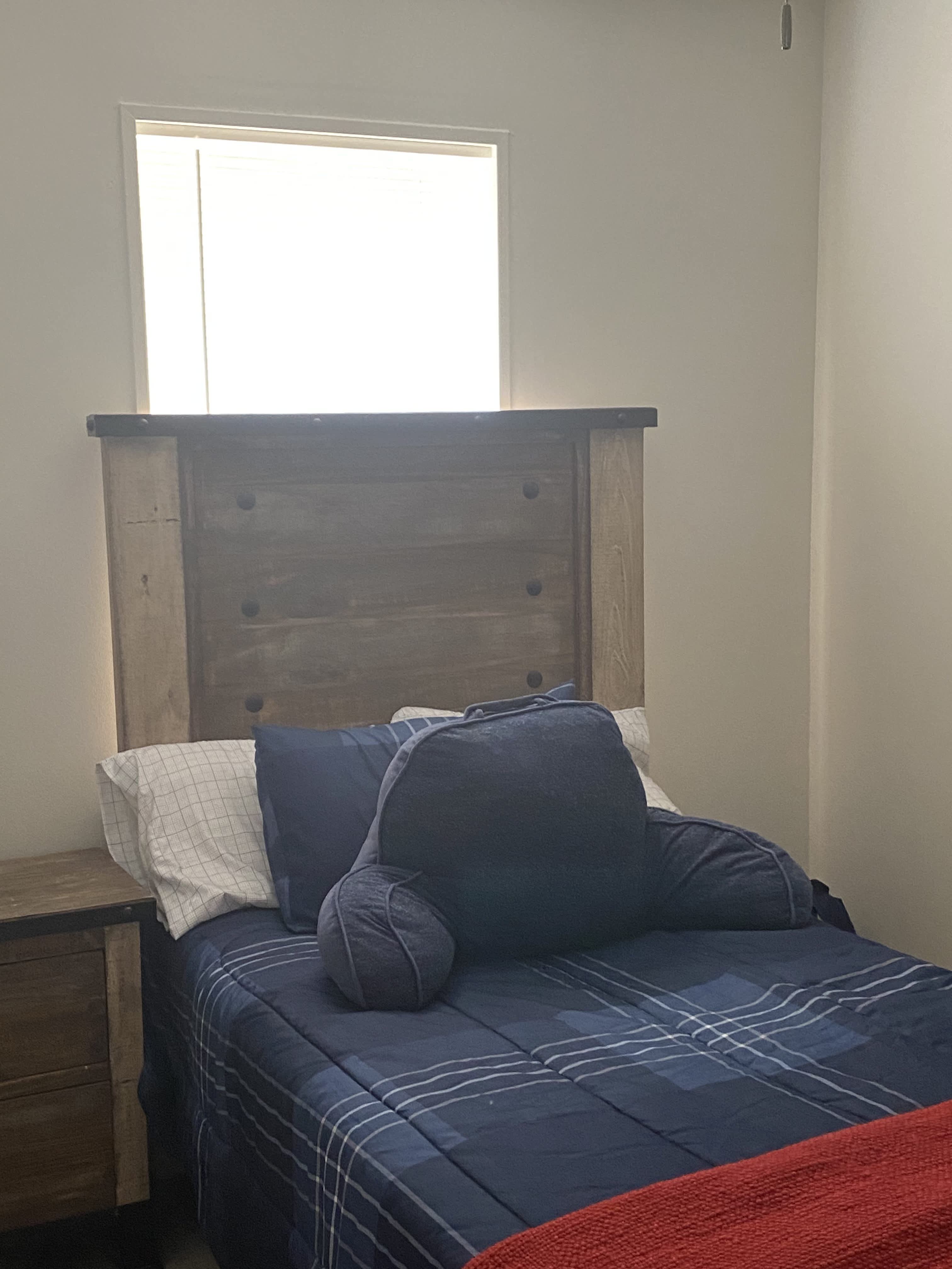 819 Center Street – photo 4