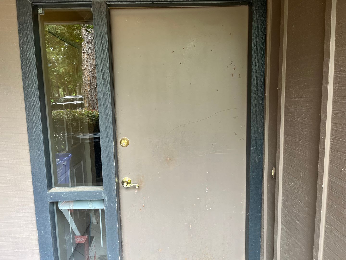 Large partially furnished townhome – photo 5