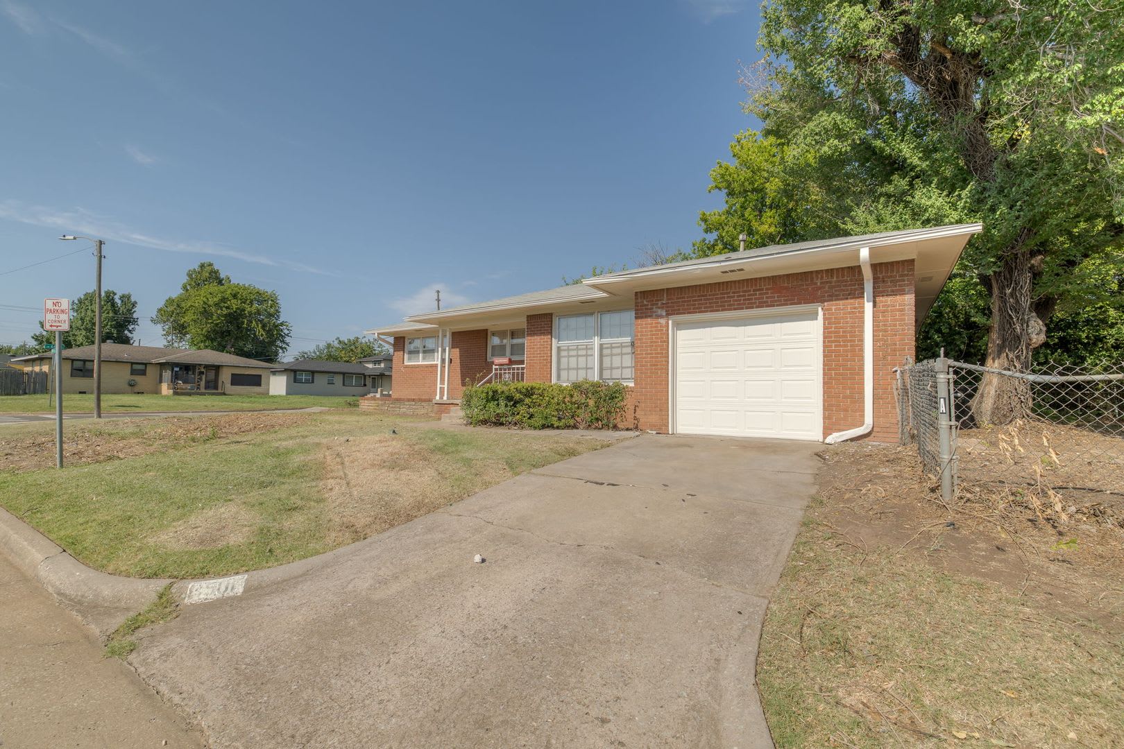 Updated 3 Bedroom 1 Bath Home In Oklahoma City – photo 3
