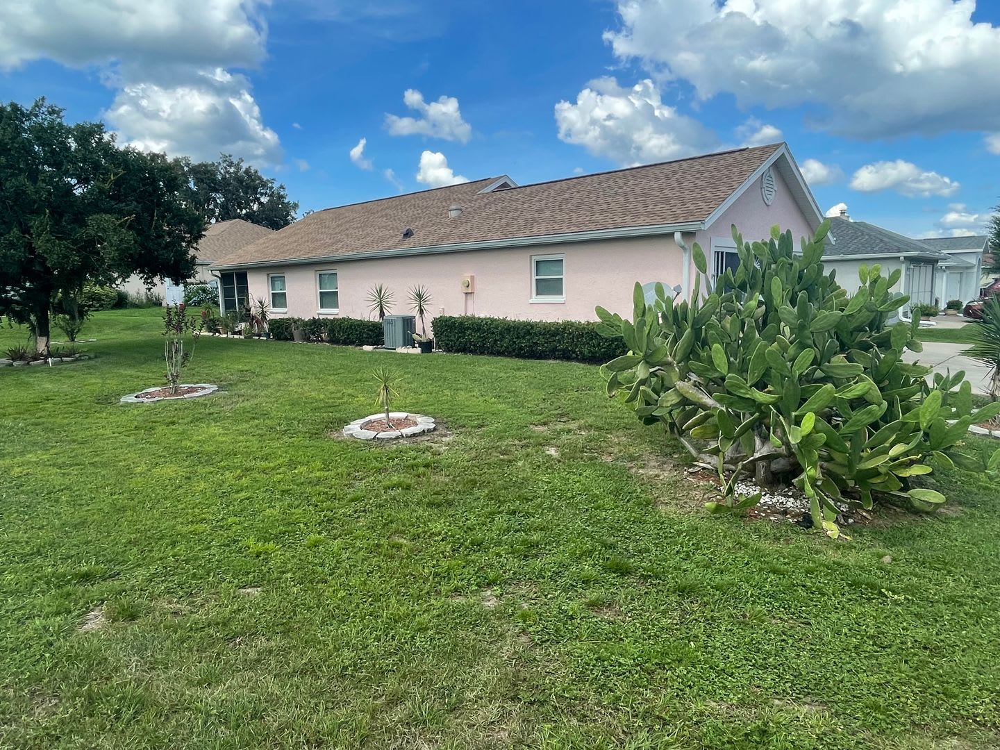 Charming 2BR/2BA Home in Ocala Palms – Golf Course Community Living! – photo 3