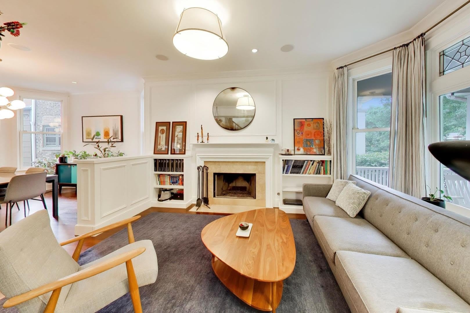 2010 W Bradley Place – photo 5