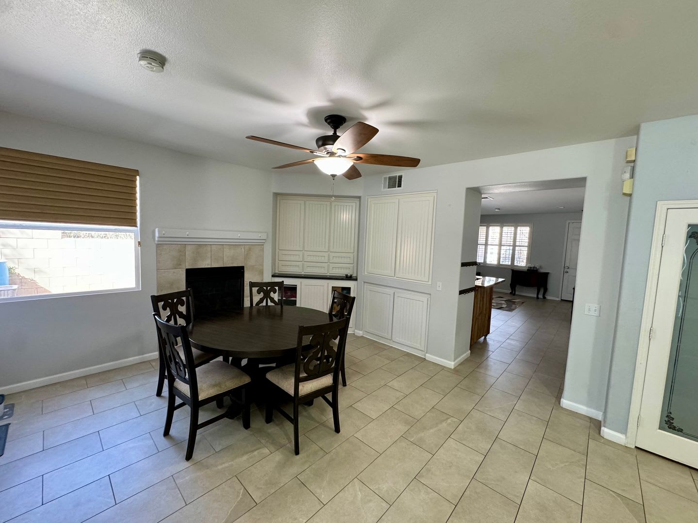 Spacious 6 bedroom home – photo 5