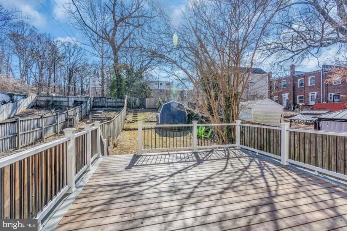 4011 BLAINE ST NE – photo 5