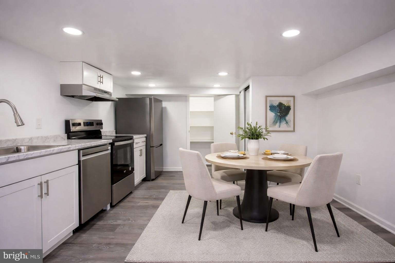 2104 STEUBEN Way – photo 4