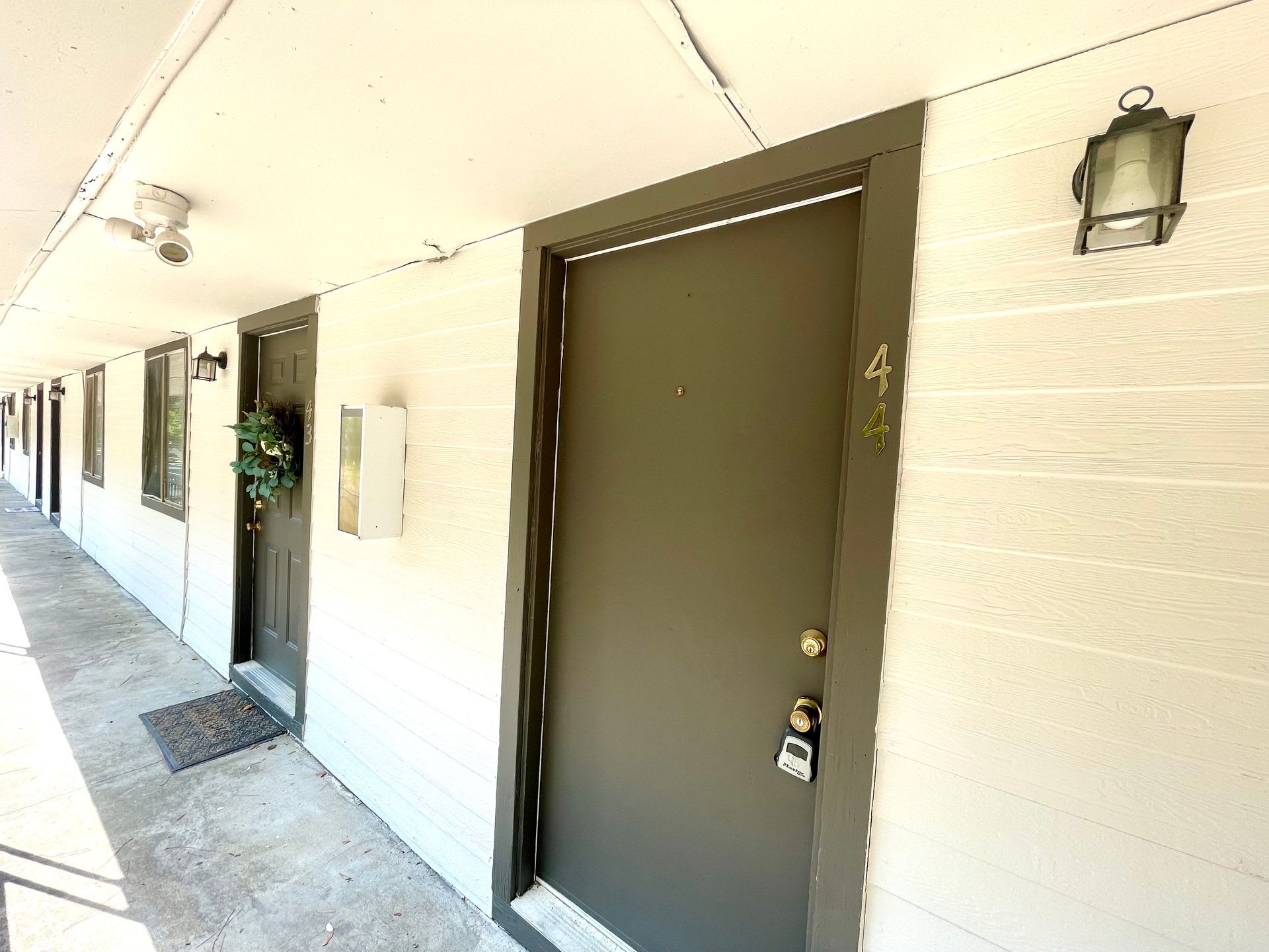 1 Bed/1 Bath Available in Brandon! 39042 – photo 2