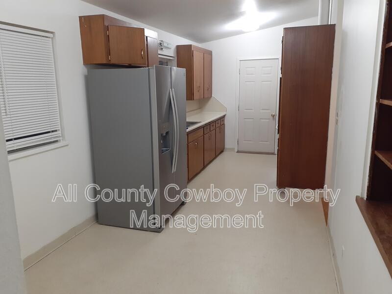 707 S 23Rd St – photo 2
