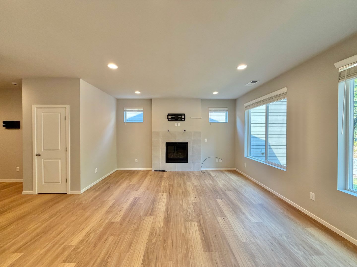 Quality 2025 Built Home in CK School District! – photo 5