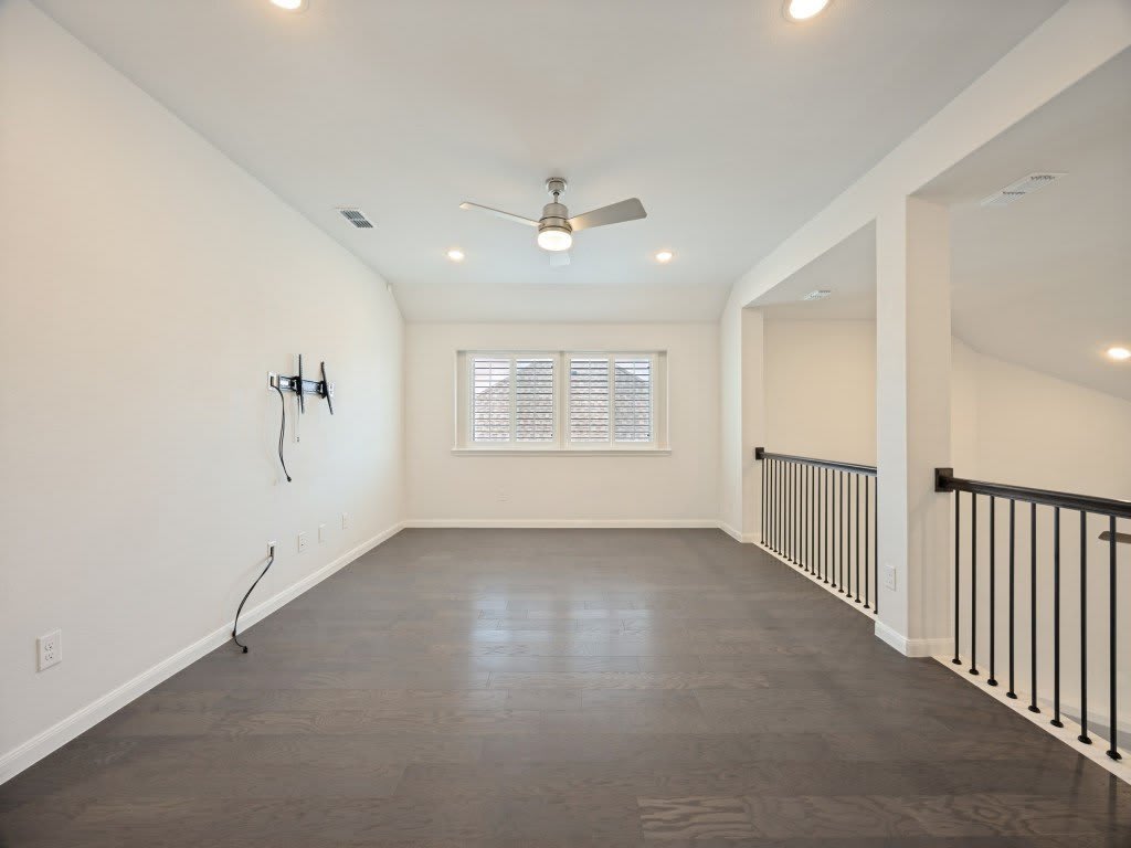 808 Mathew Drive – photo 4