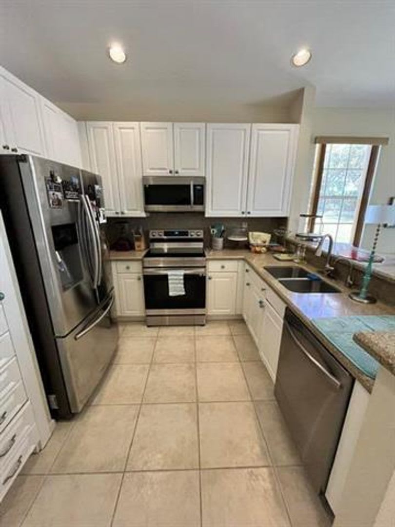 1828 Nw 79Th Way Th 1828 Pembroke Pines Fl 33024 – photo 2