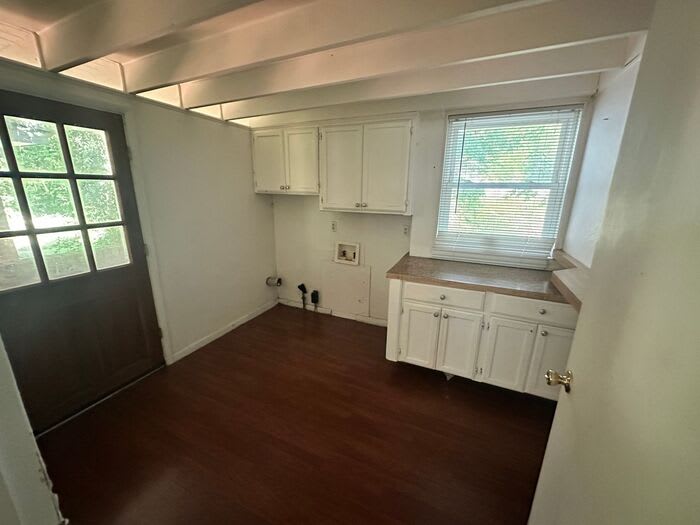 511 Manor Drive – photo 4