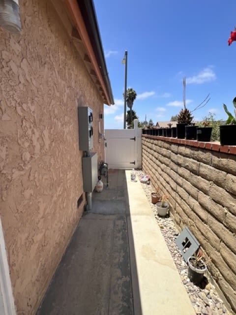1529 Duarte Place – photo 5