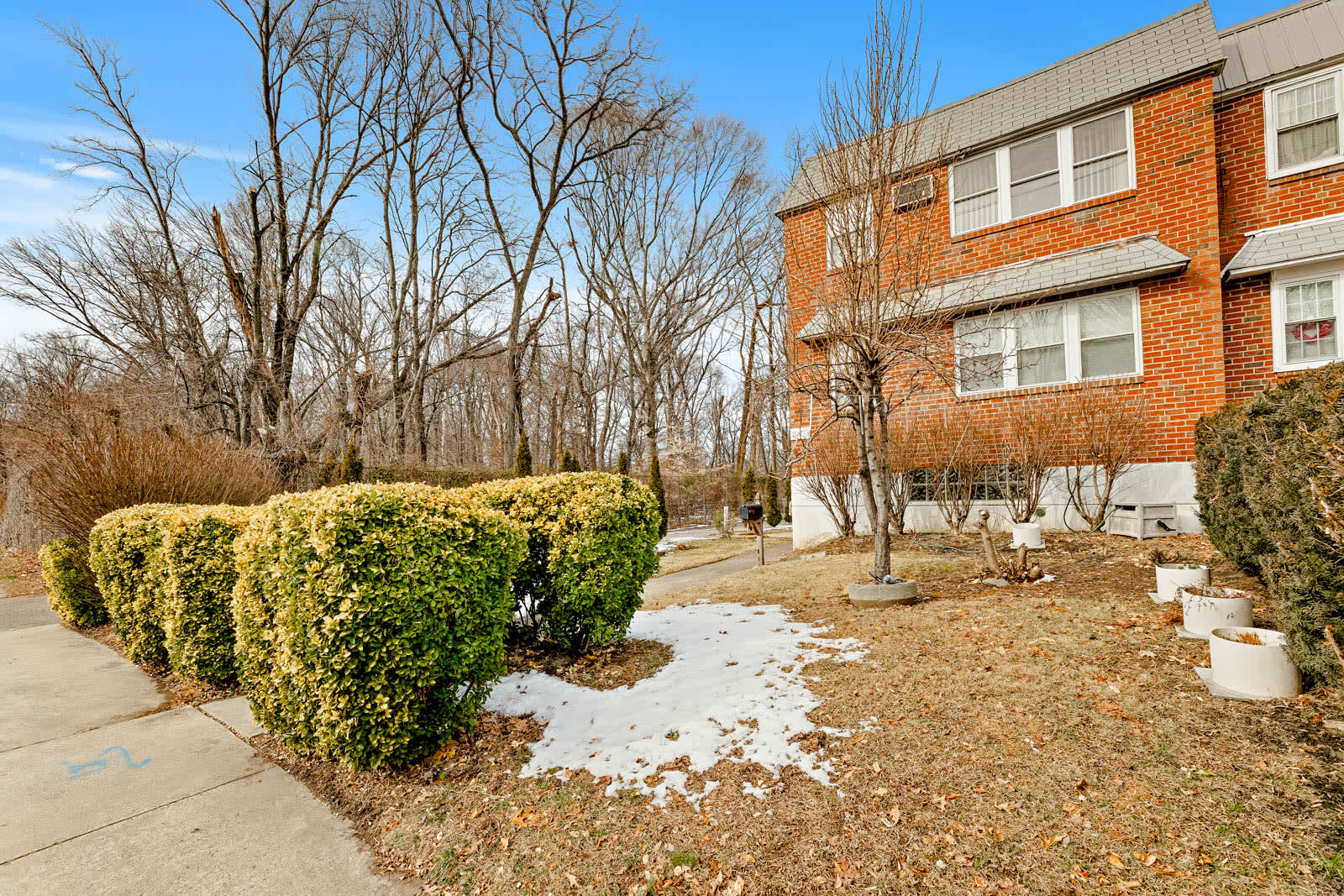 12450 Knights Road – photo 3
