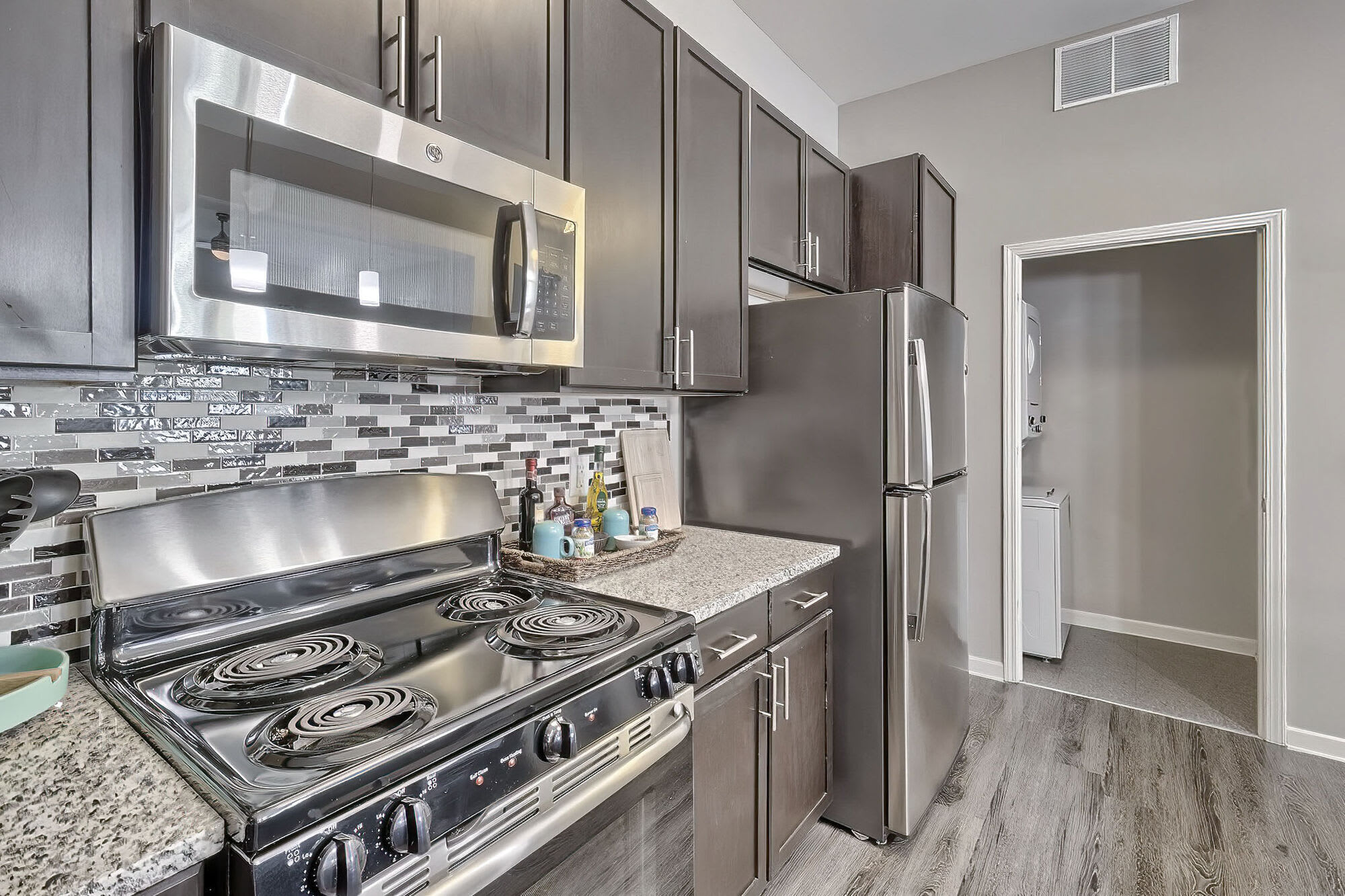 Nexus At Sandhill Apartment Homes – photo 3