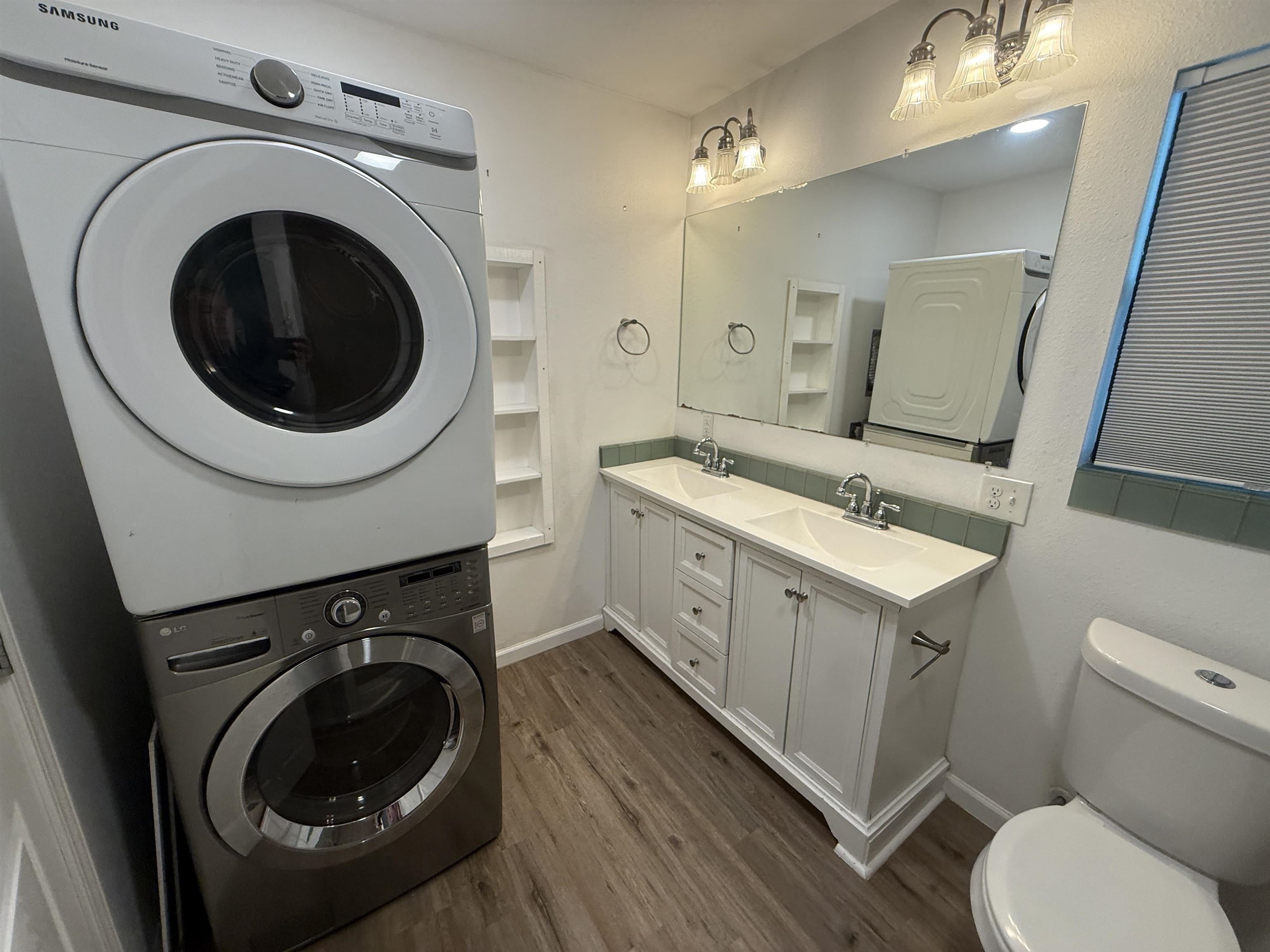 201 S Rhomberg Street – photo 4