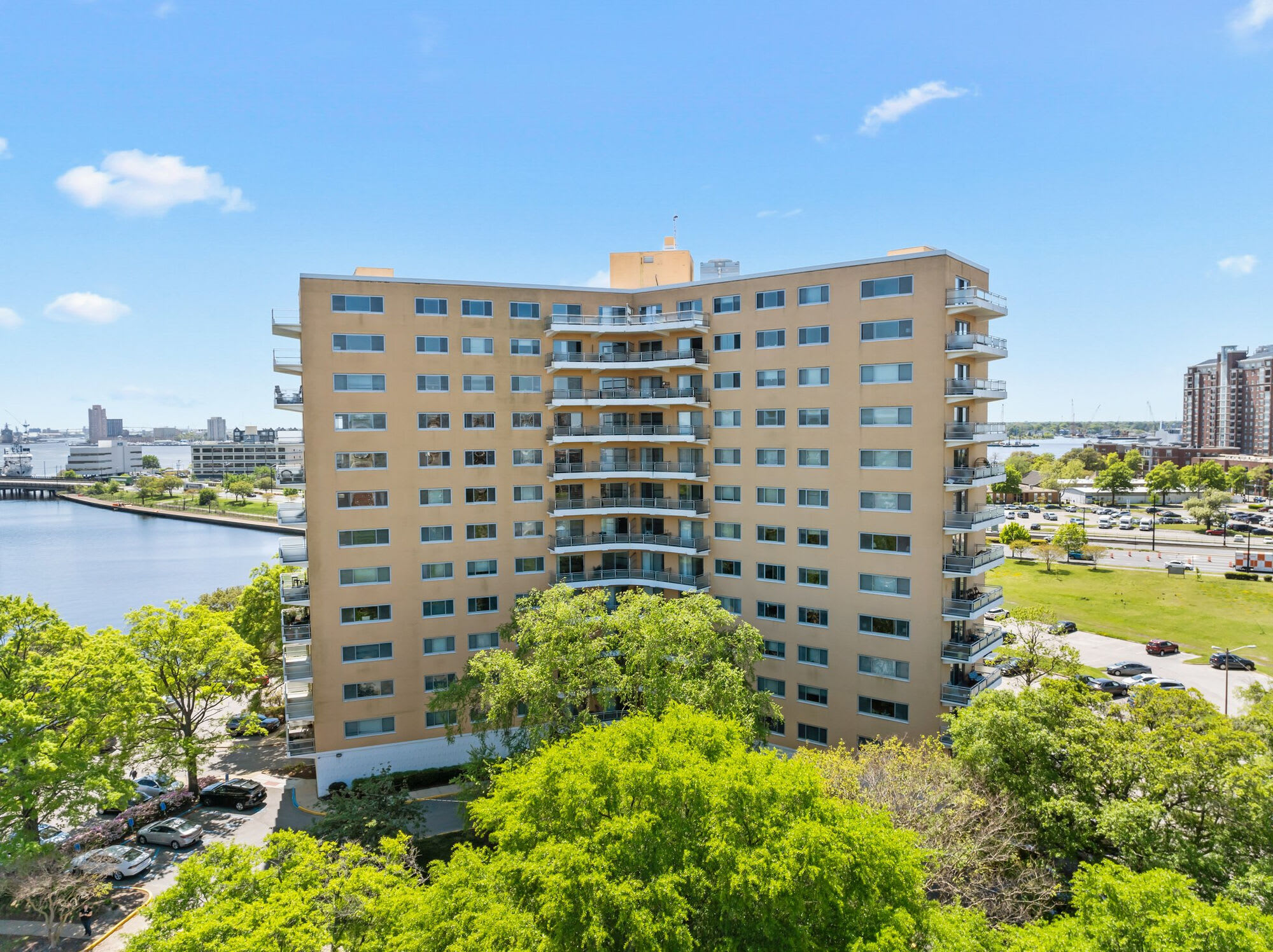 1708 Bourbon Avenue B – photo 1