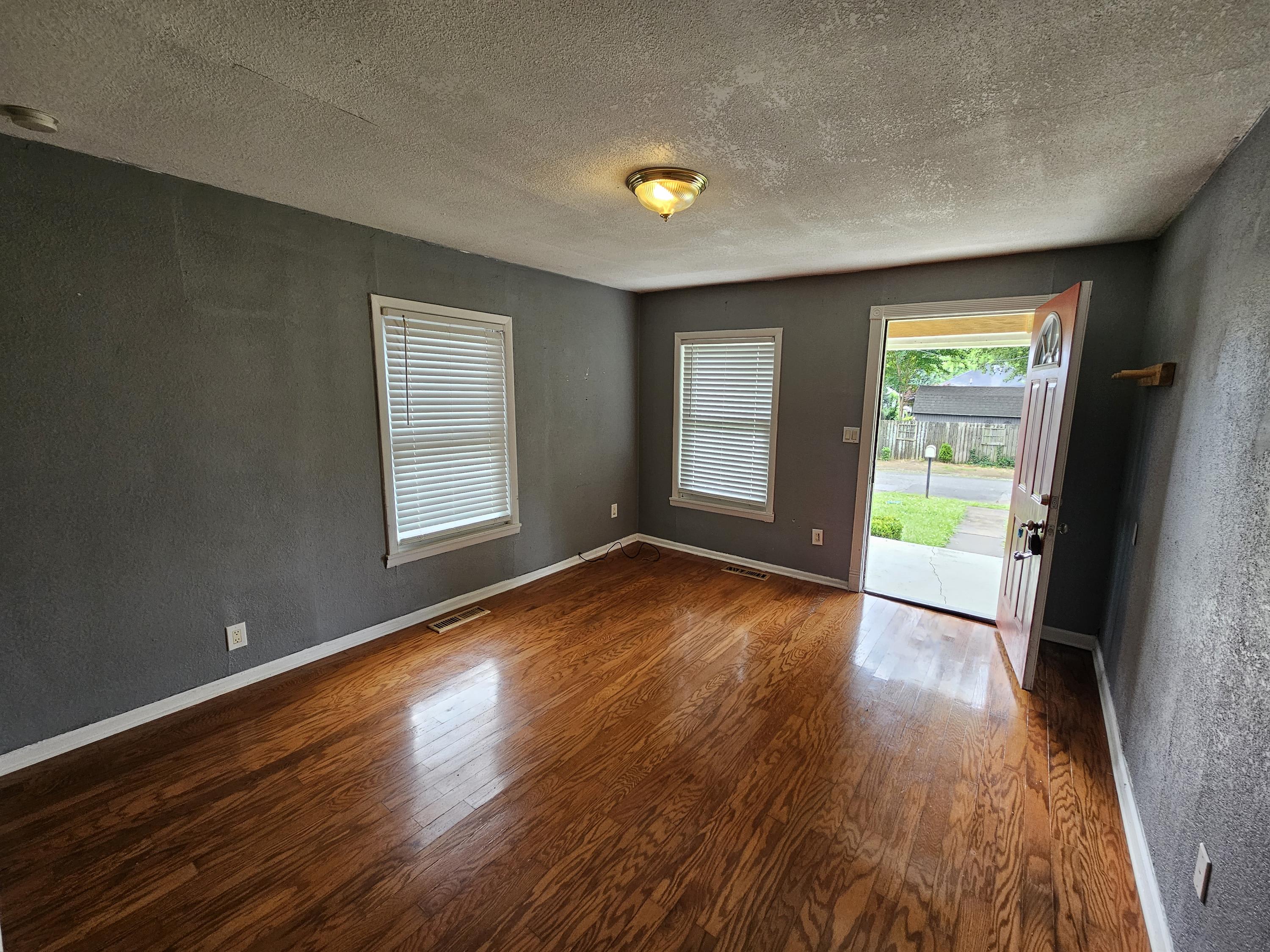 107 Guild Street – photo 3