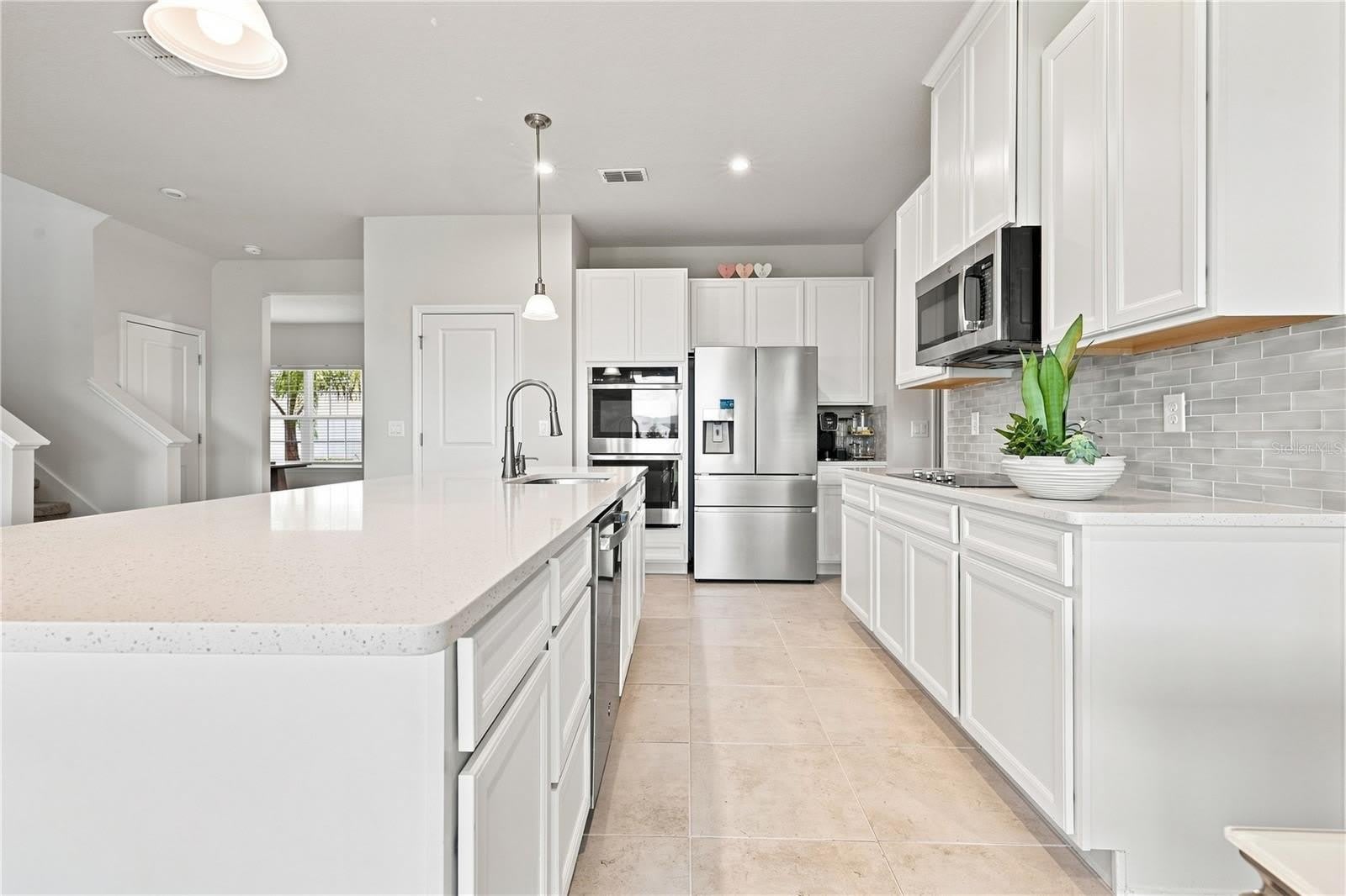 480 CROSSINGS Avenue – photo 5