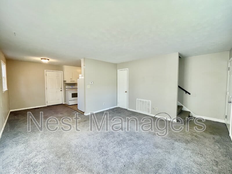 830 Pilot Avenue – photo 4