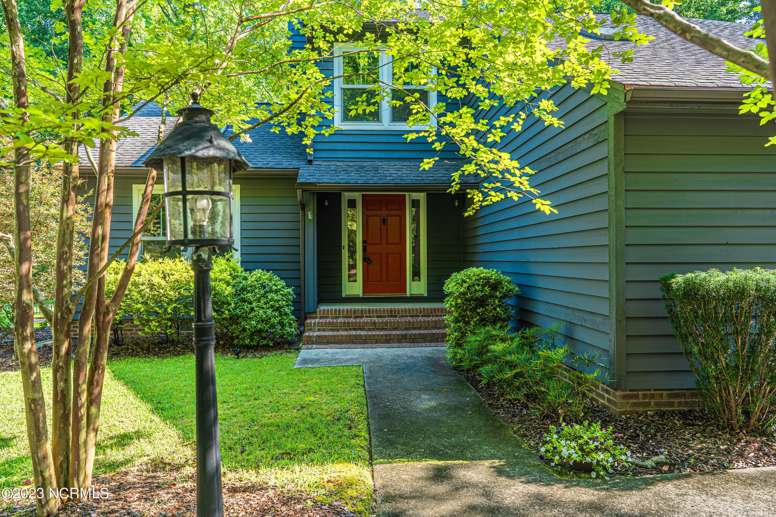 145 Sandhurst Place – photo 2