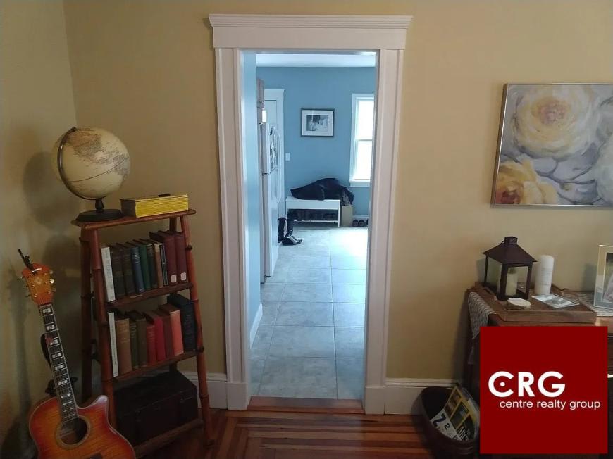 71 Simpson Ave. – photo 3