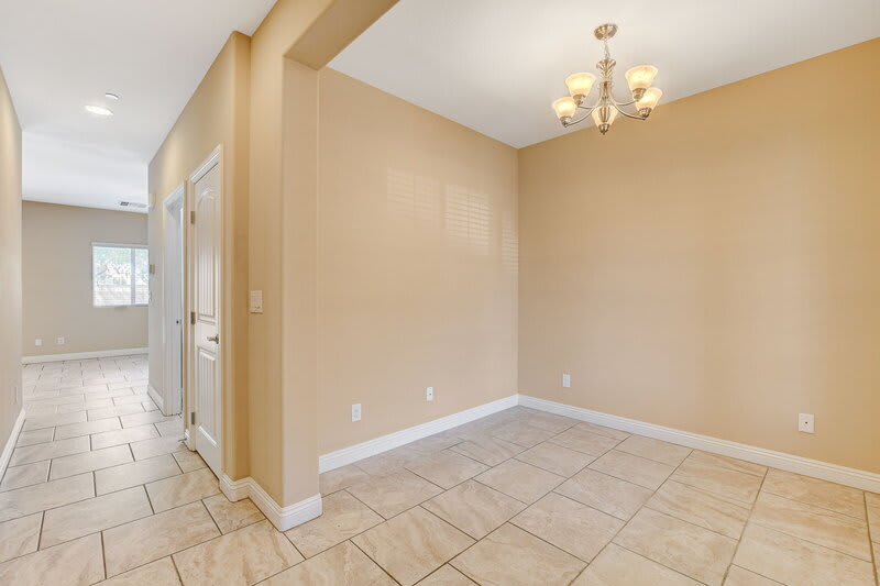 1074 Fish Pond Avenue – photo 4