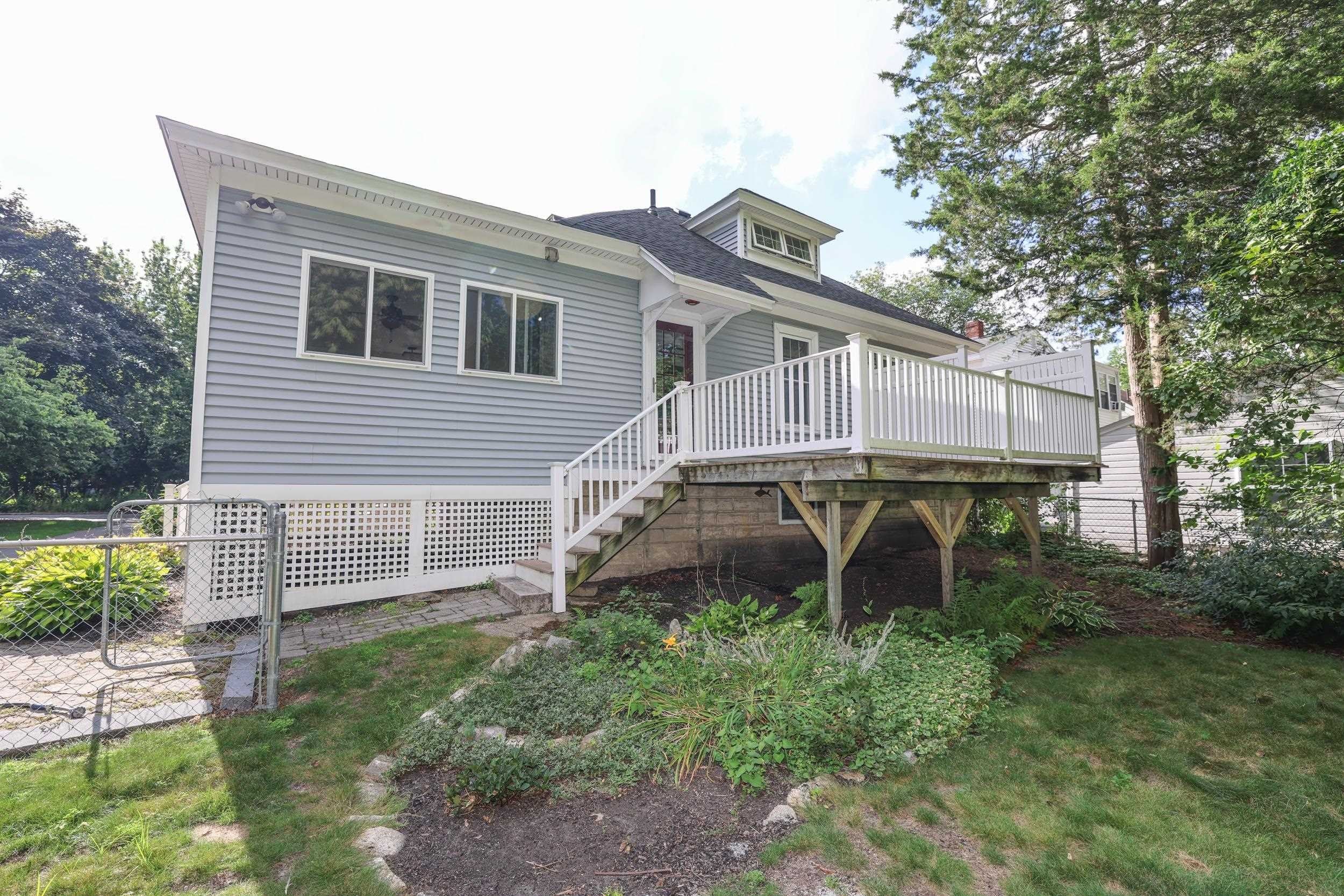 749 Maple Street – photo 5