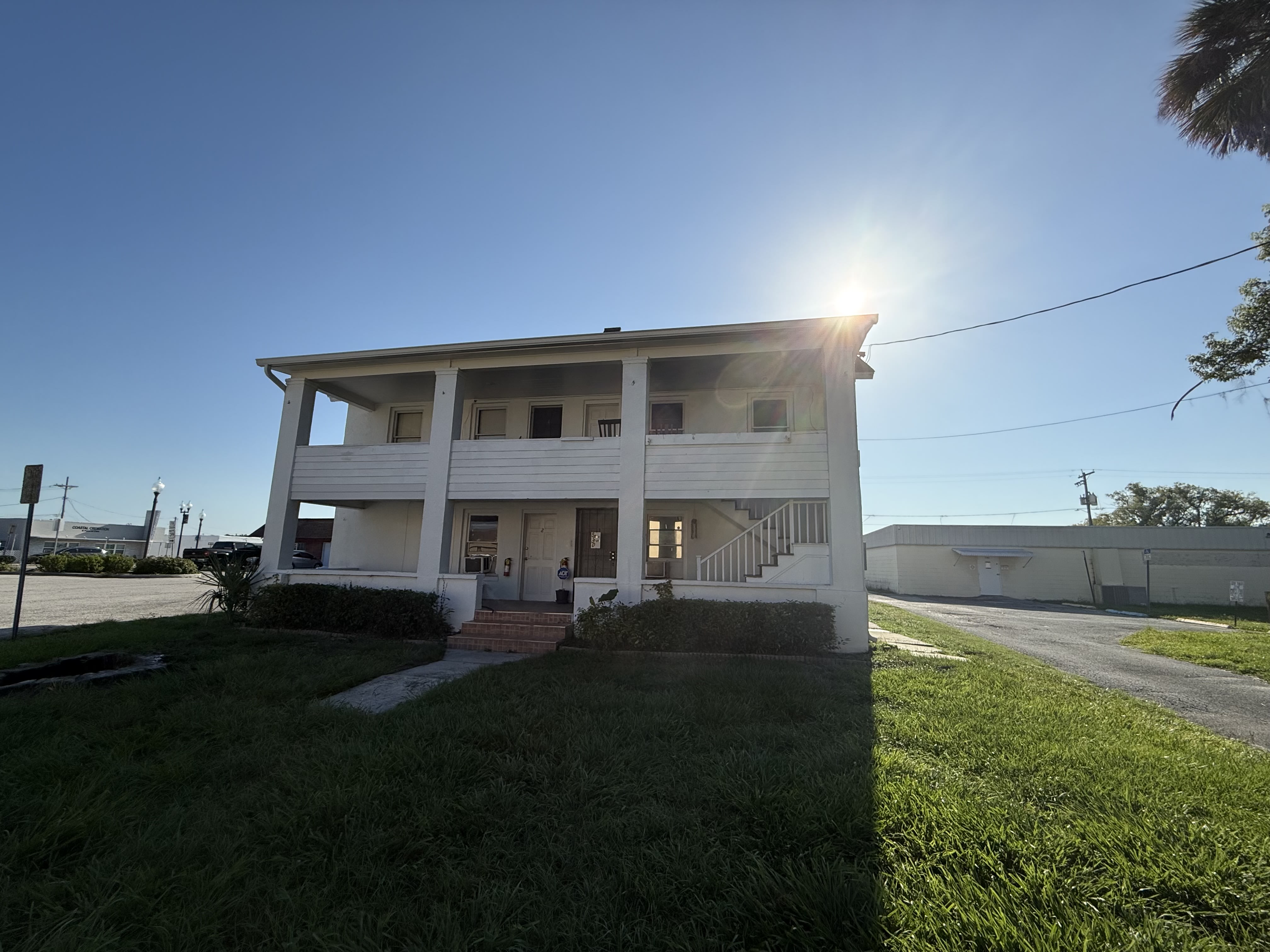 5150 6th St Apt 3 – photo 1