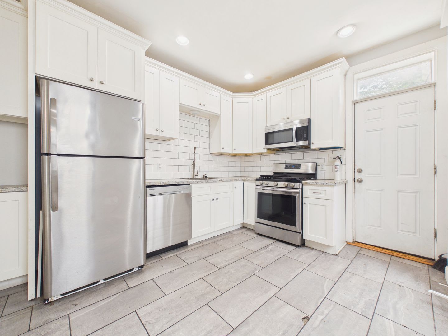 3 Bedroom Townhouse on N 4th St – photo 4