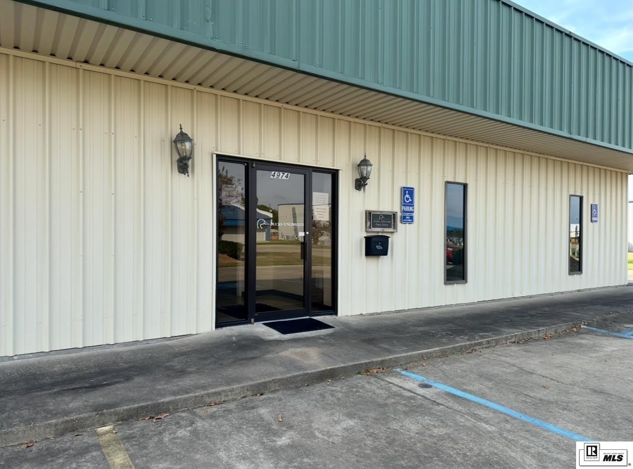 4974 CENTRAL AVENUE – photo 3