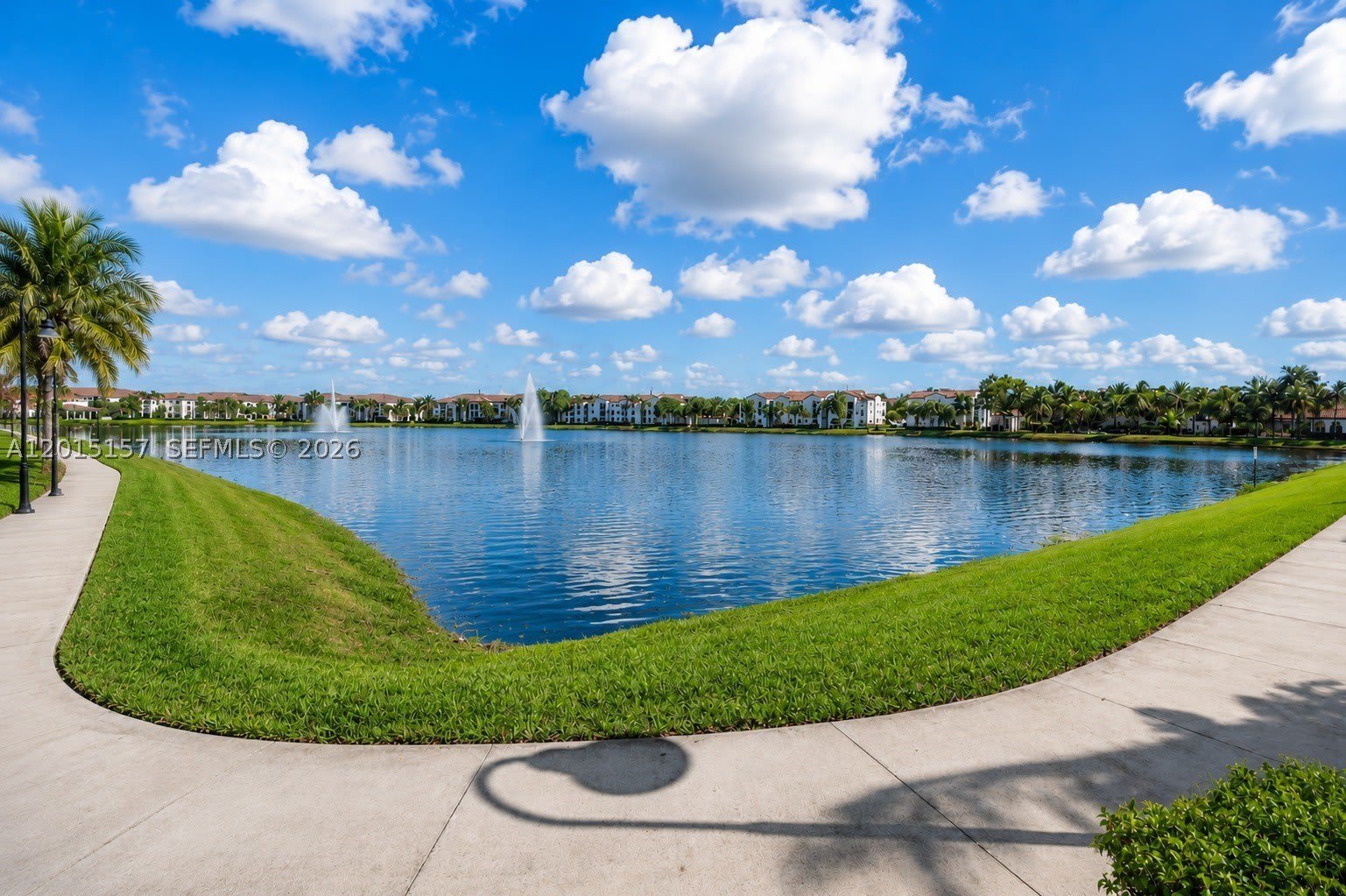 2709 SW 119th Way – photo 4