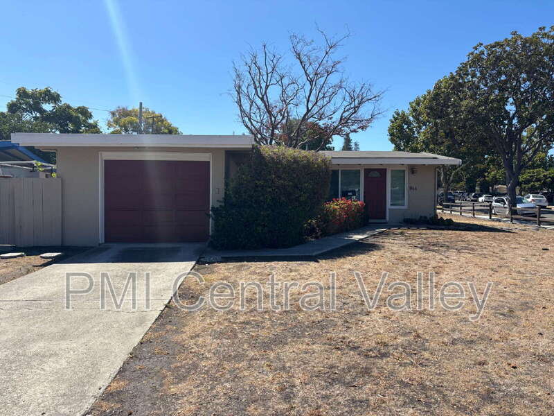 944 Bridgewood Way – photo 2