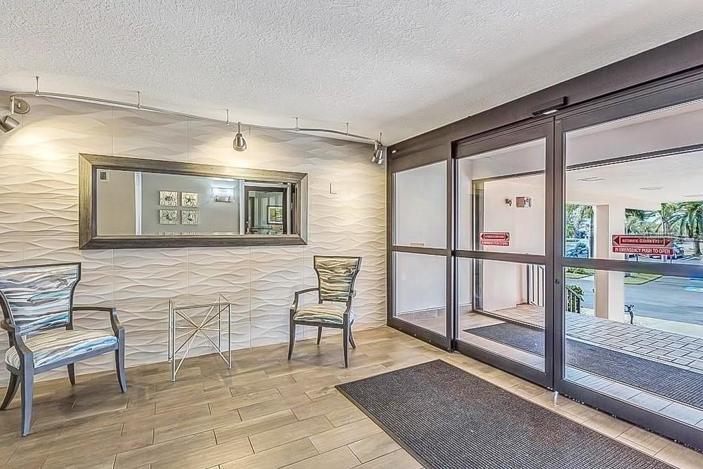51 ISLAND Way – photo 2