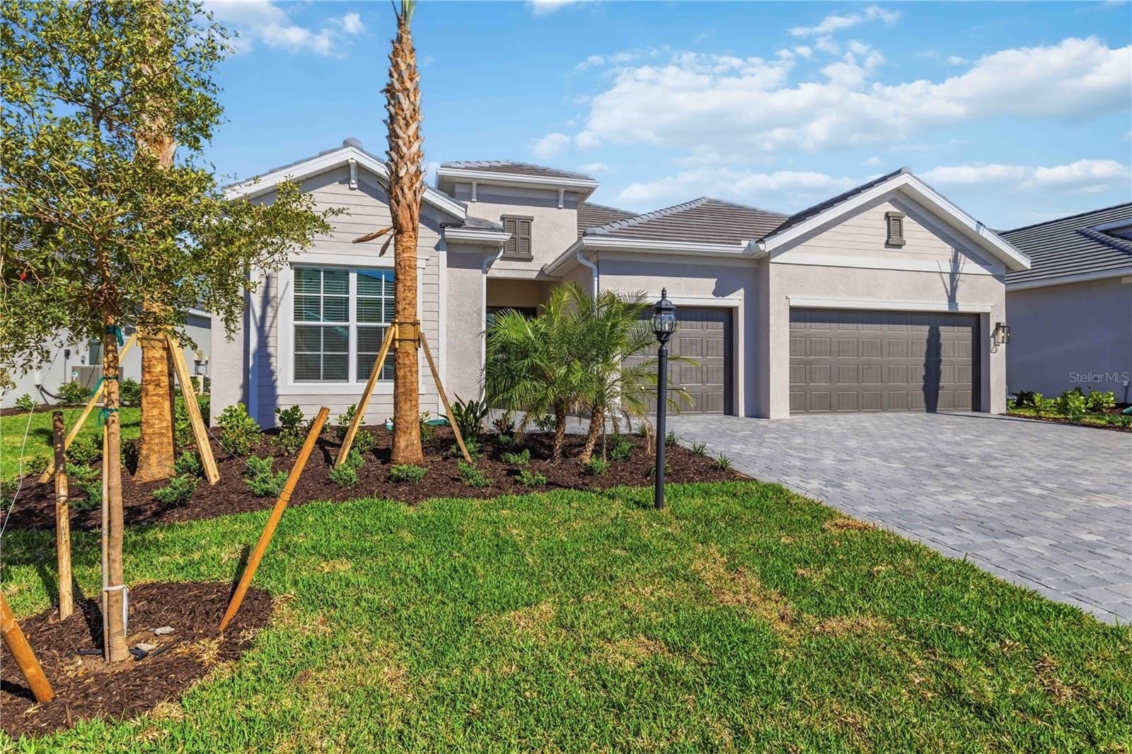 5420 LIGHTNING WHELK Lane – photo 2